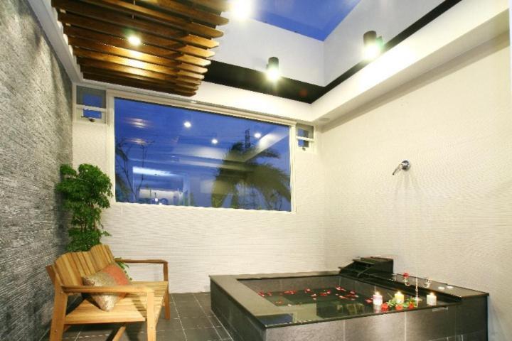Spring Fountain Hotel Цзяоси Экстерьер фото